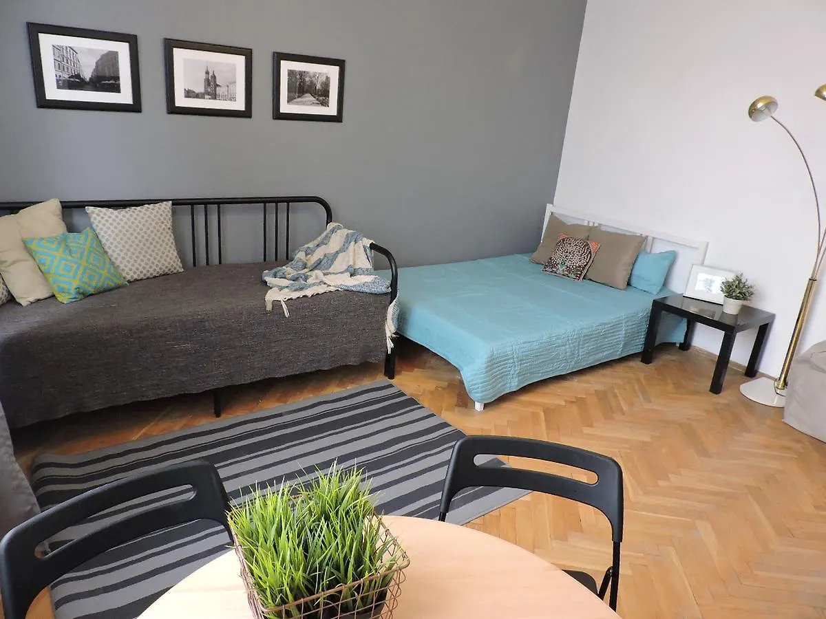 Negre Apartments Basztowa 5 Kraków 0*,  Polska
